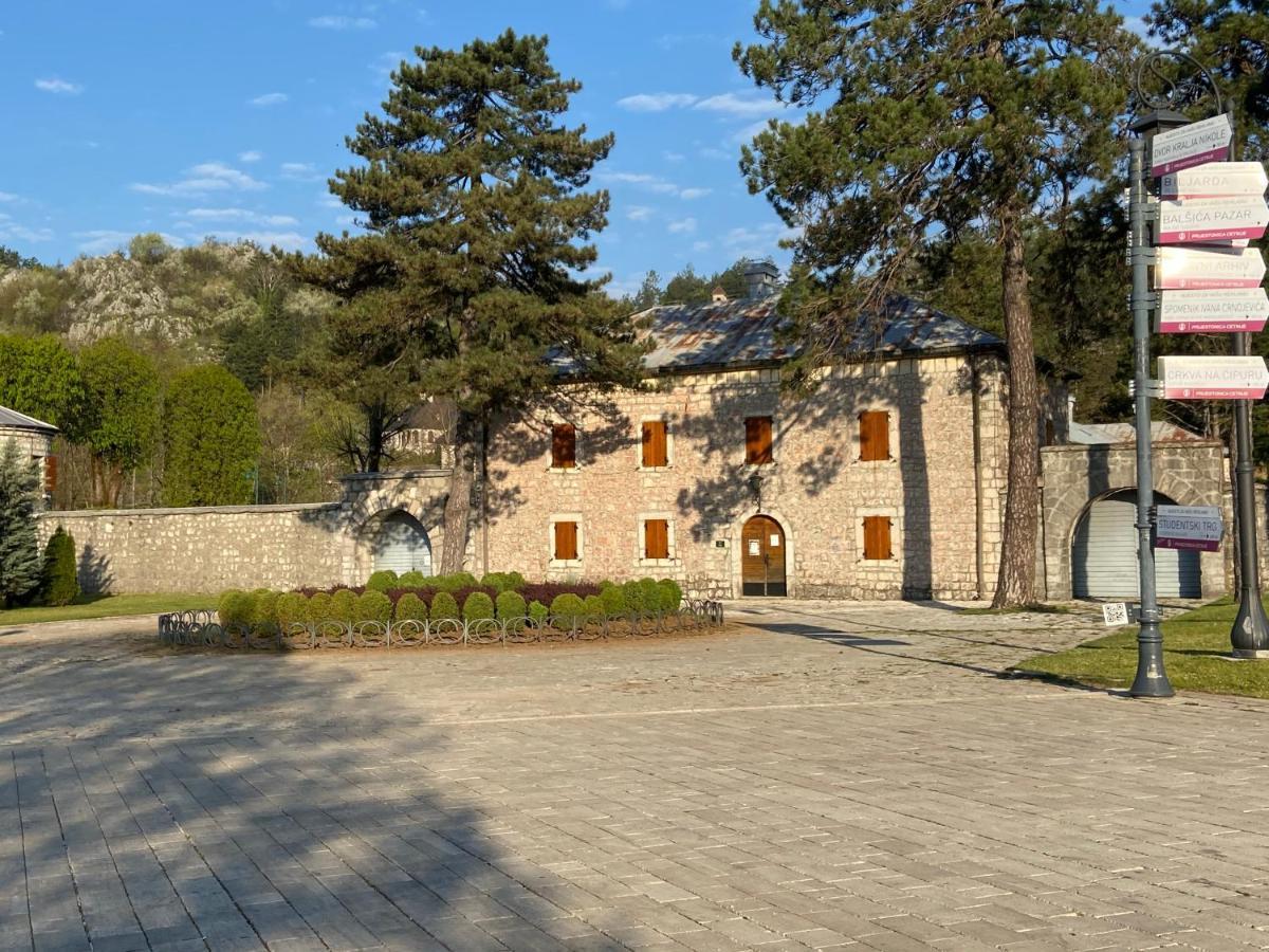 Apartments Kapisoda Cetinje Exteriör bild